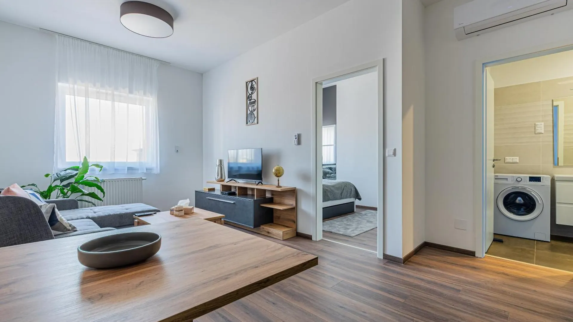 Just Finished! New Cozy Apartment With Parking Budapest