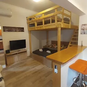 Garam At Danube Apartman