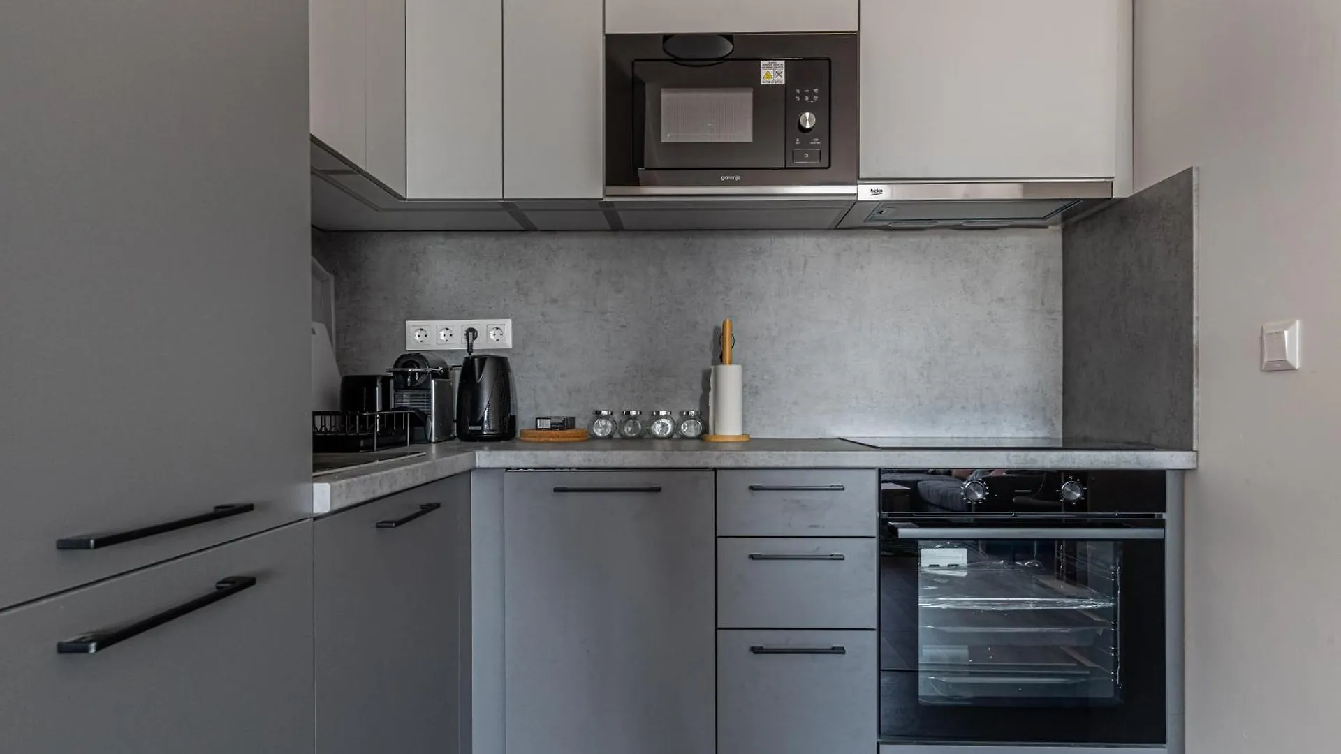 Just Finished! New Cozy Apartment With Parking Budapest