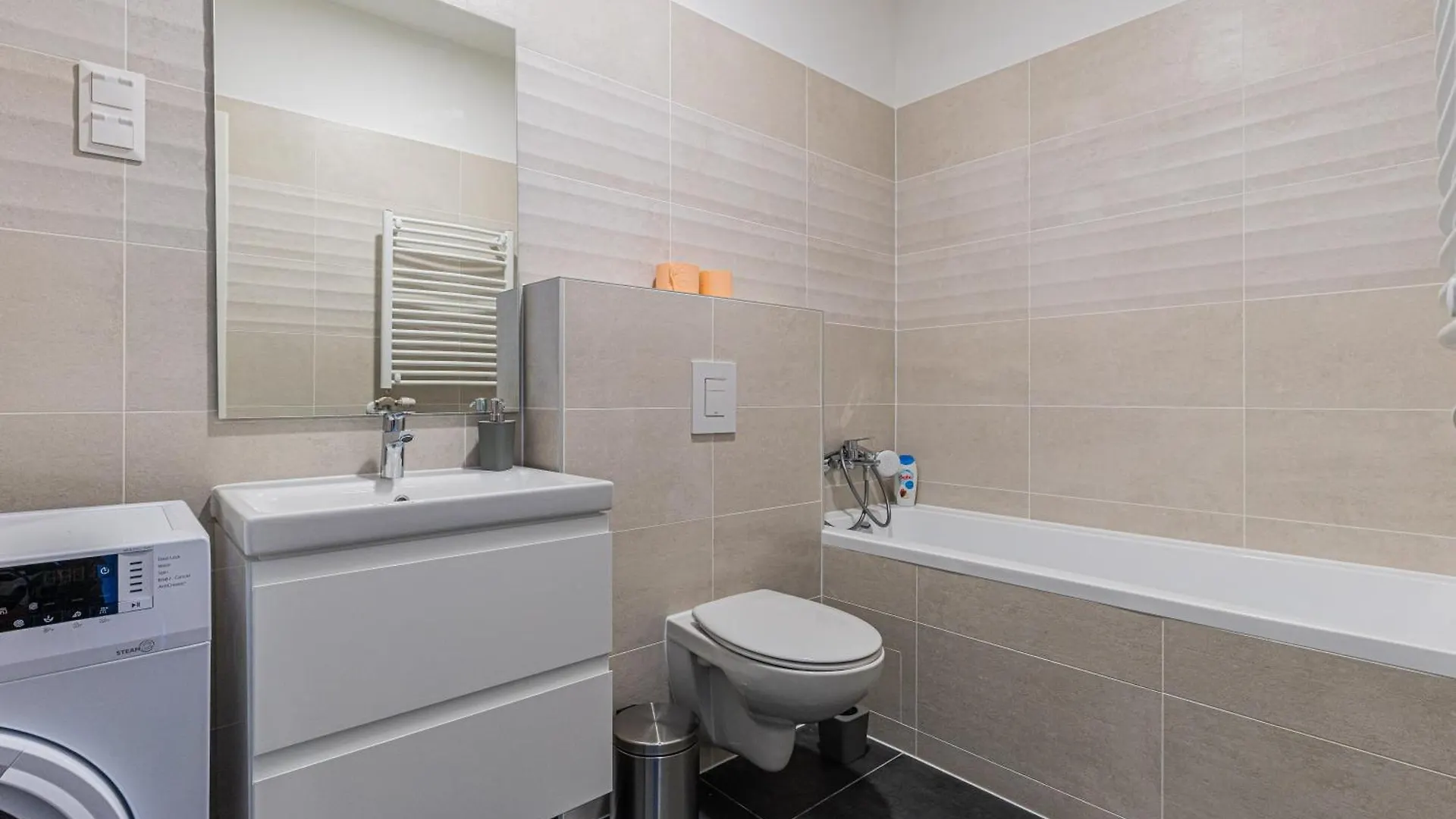 Just Finished! New Cozy Apartment With Parking Budapest